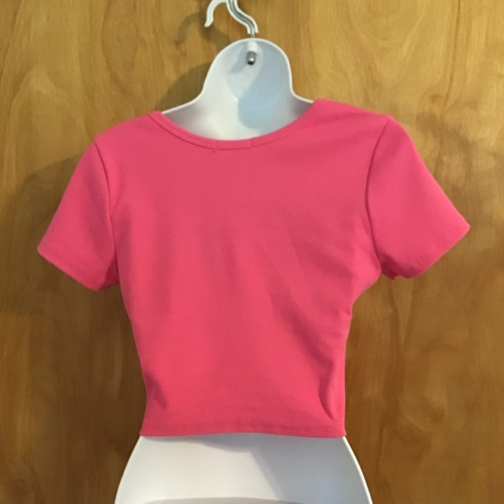 New Ribbed Crop Top - Picture 6 of 6